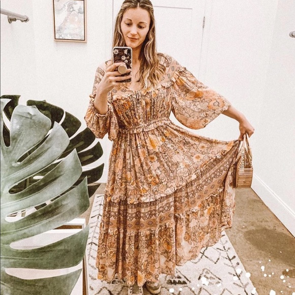 Long Sleeve Boho Floral Gypsy Print Maxi Dress - Picture 6 of 16